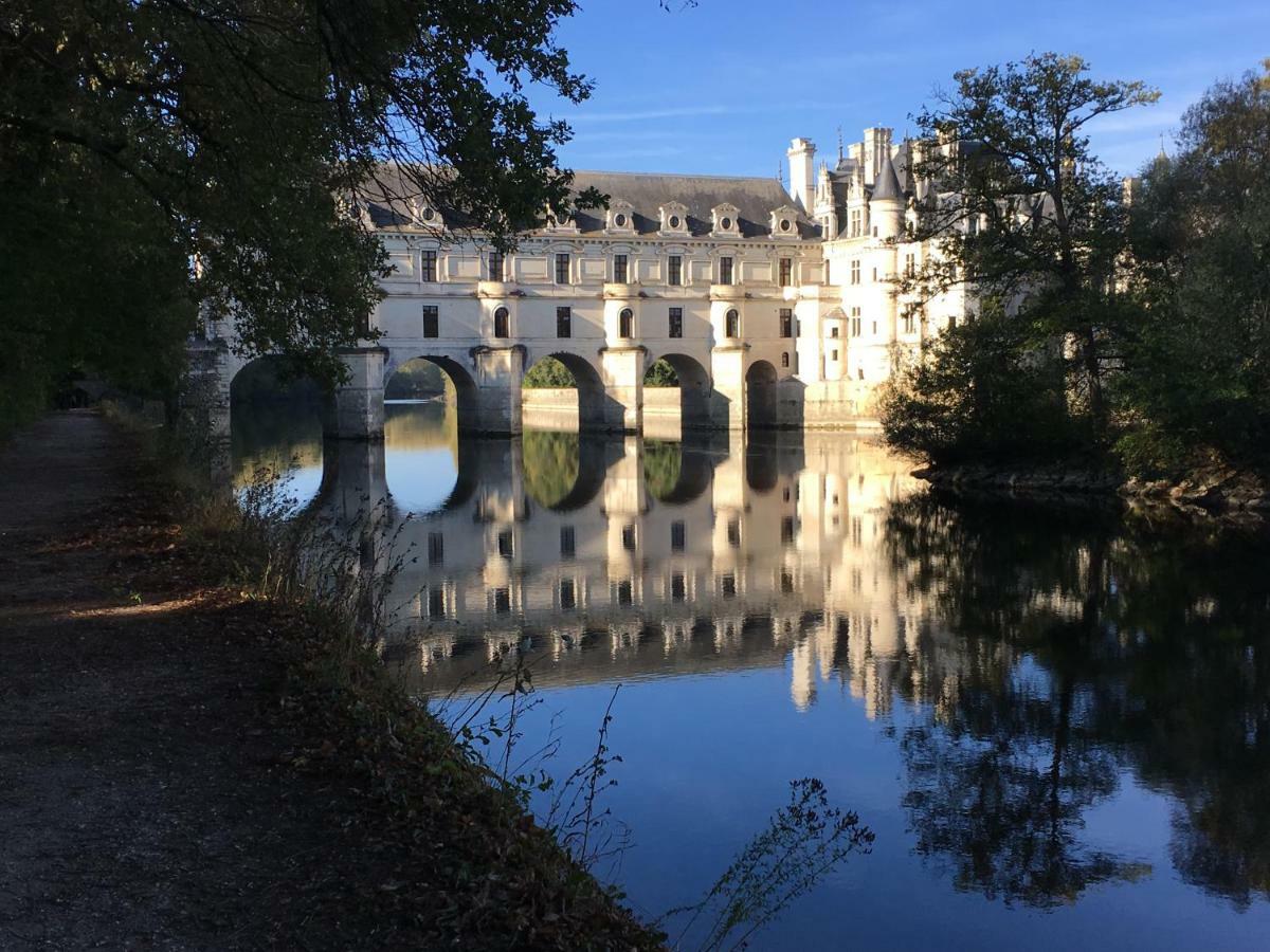 Appartamento Logis de la Prévôté Saint-Aignan  Esterno foto